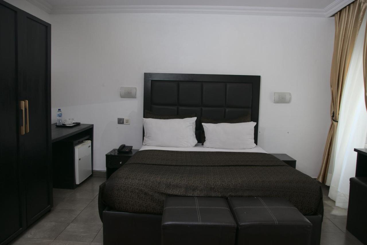 Angel Hotel Лагос Екстериор снимка