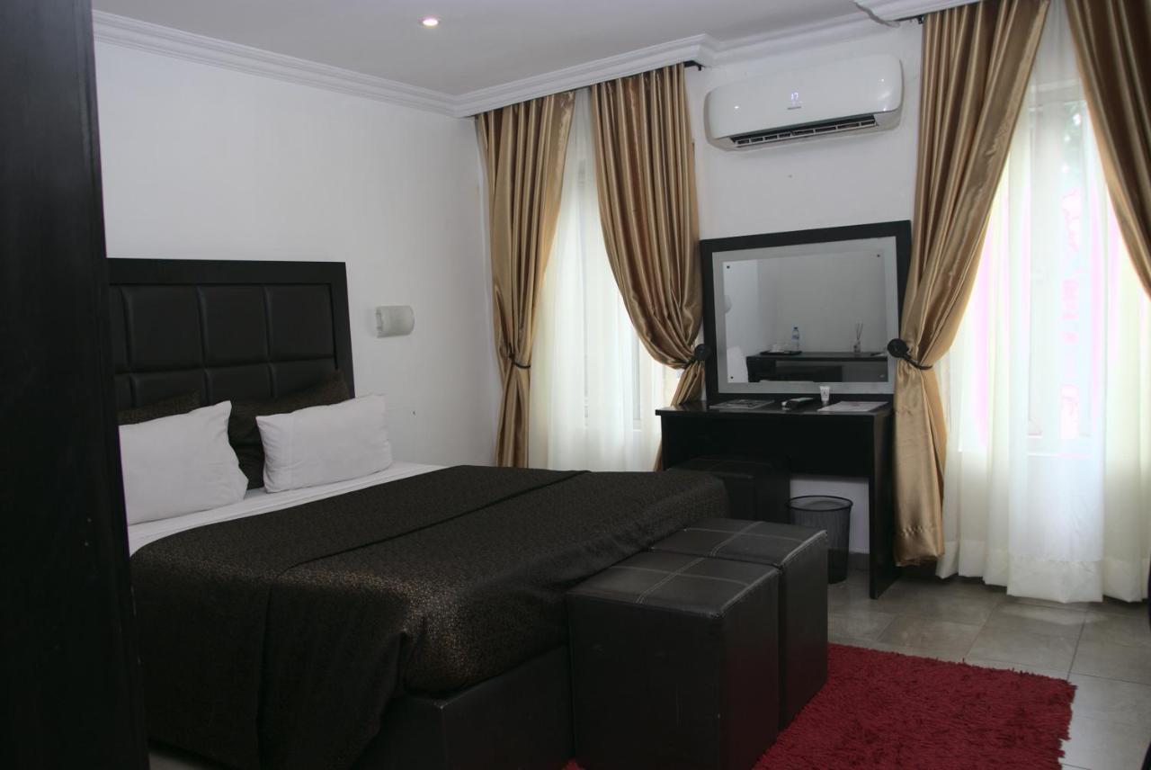 Angel Hotel Лагос Екстериор снимка